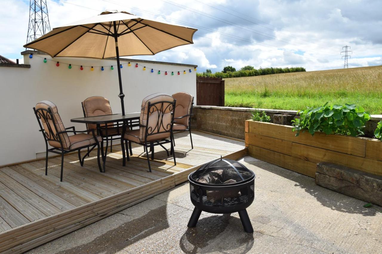 Immaculate Inviting Light And Airy 2-bed Holiday home